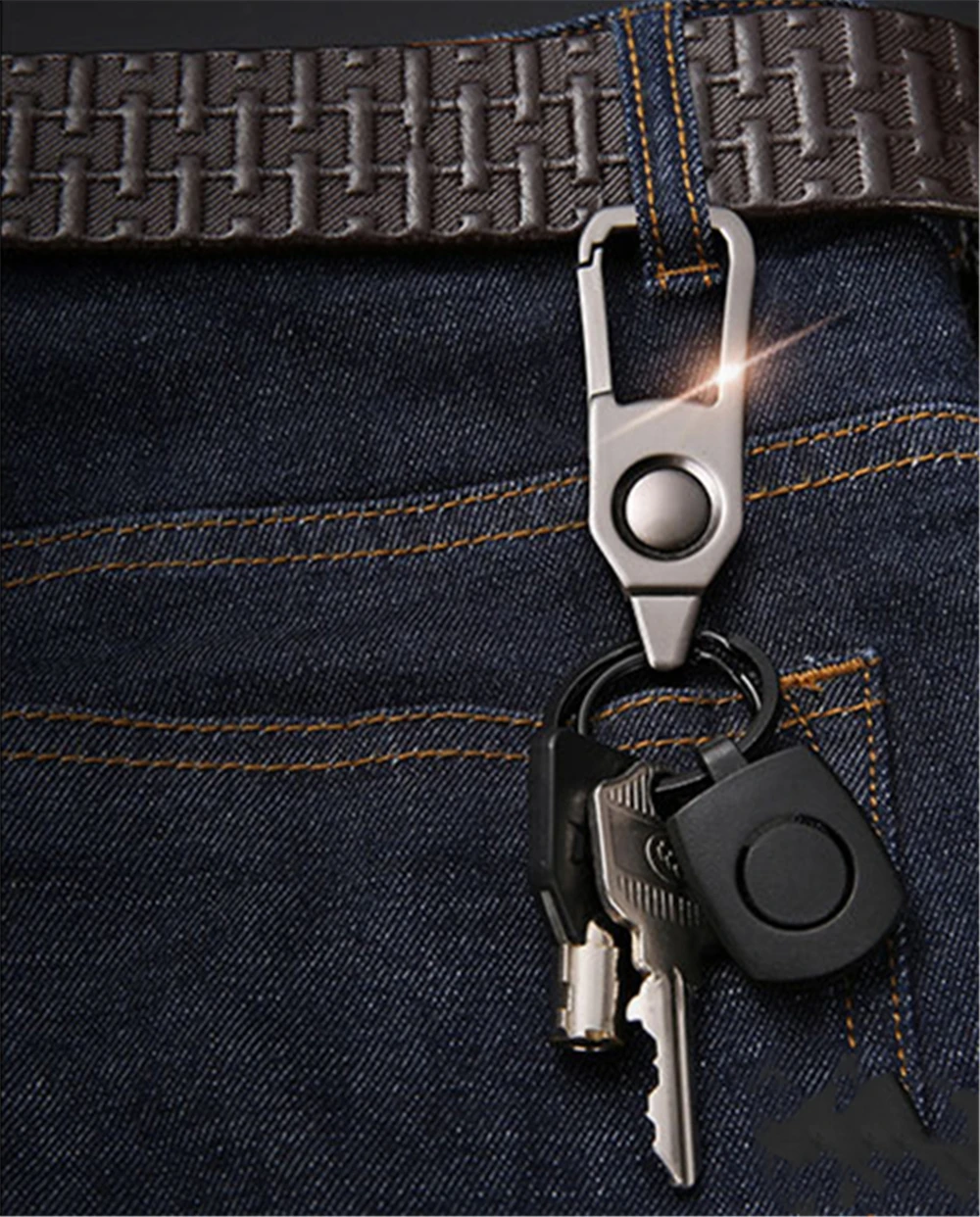 Bycobecy Male And Female Universal Key Holder LED With Light DIY Metal Case Men's Car Custom Creative Pendant Organizer | Багаж и