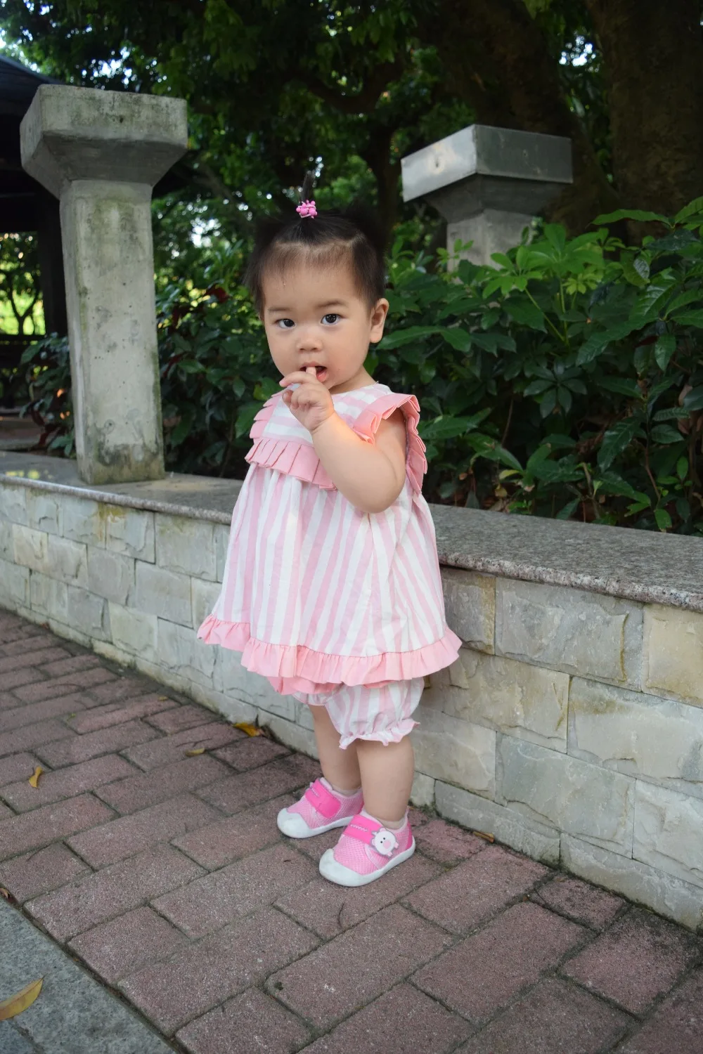 Летнее розовое платье для девочек комплект из 2 предметов милое в полоску