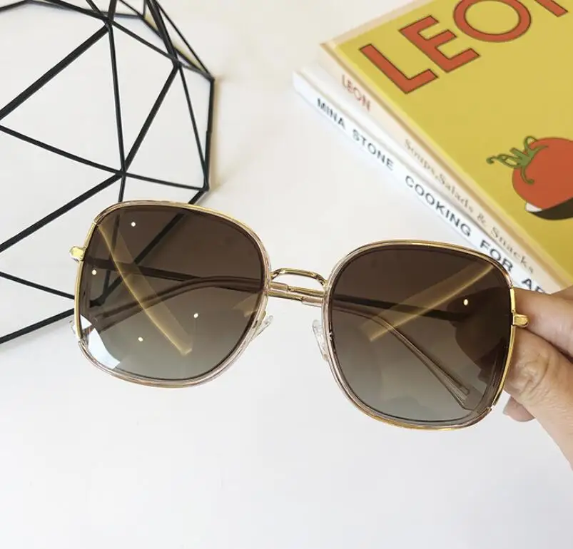 Очки солнцезащитные женские поляризационные модные брендовые дизайнерские очки