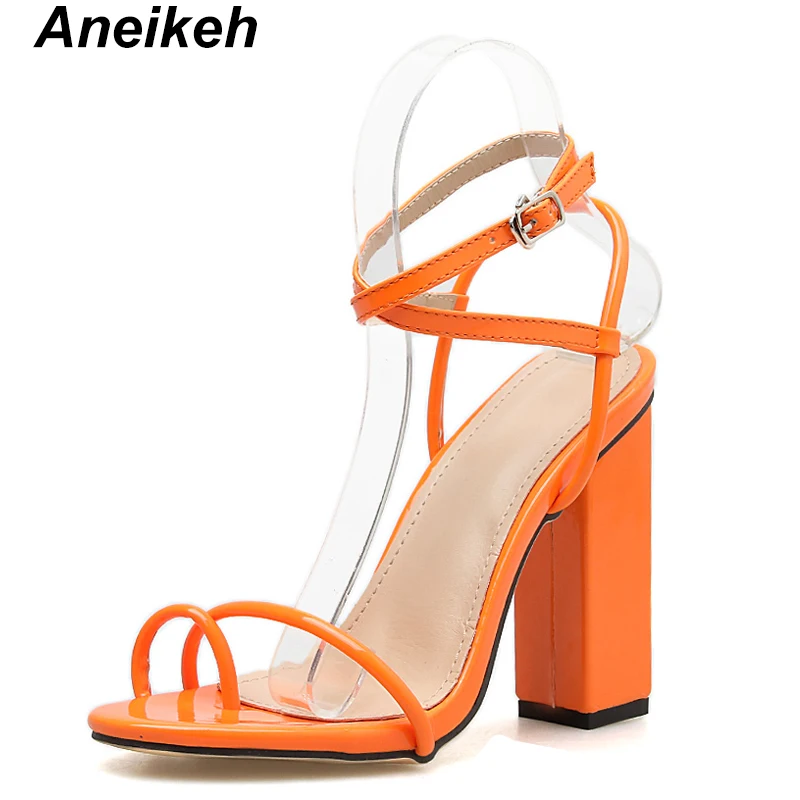 Aneikeh/ г. Модные Классические босоножки из pu искусственной кожи женские туфли на высоком квадратном каблуке с тонким ремешком, с круглым носком, с пряжкой, вечерние офисные туфли оранжевого и зеленого цвета, размеры 35-40