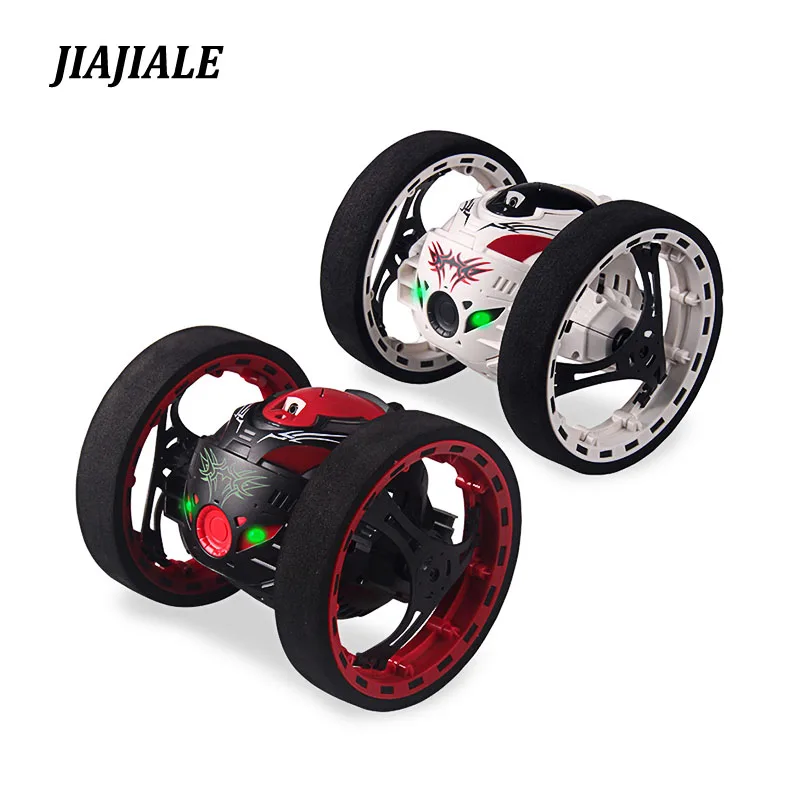 2 4G Радиоуправляемый прыгающий автомобиль со светодиодной светодиодный светкой