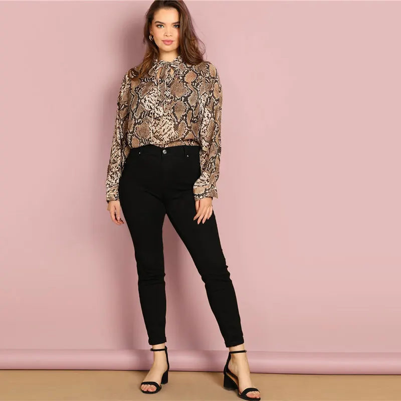 SHEIN Блузка Размера Плюс С Змеиным Принтом Женские Весенние Многоцветные Классические Блузки С Длинными Рукавами