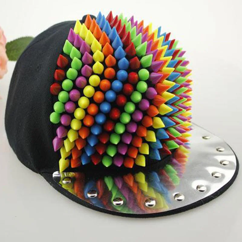 Унисекс сезон: весна–лето красочные заклепки Бейсбол Кепки s Профессиональный