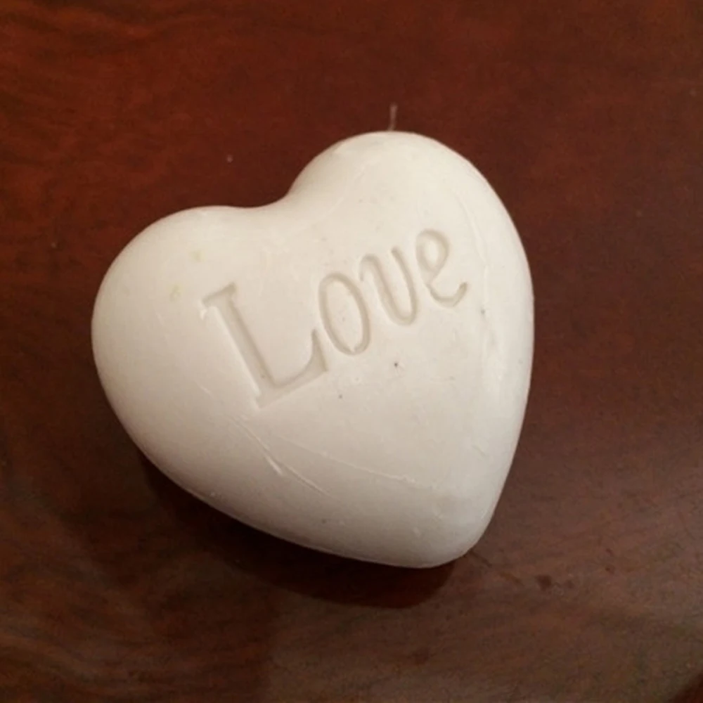 Маленькое мыло ручной работы в розовой коробке форме сердца для душа младенцев