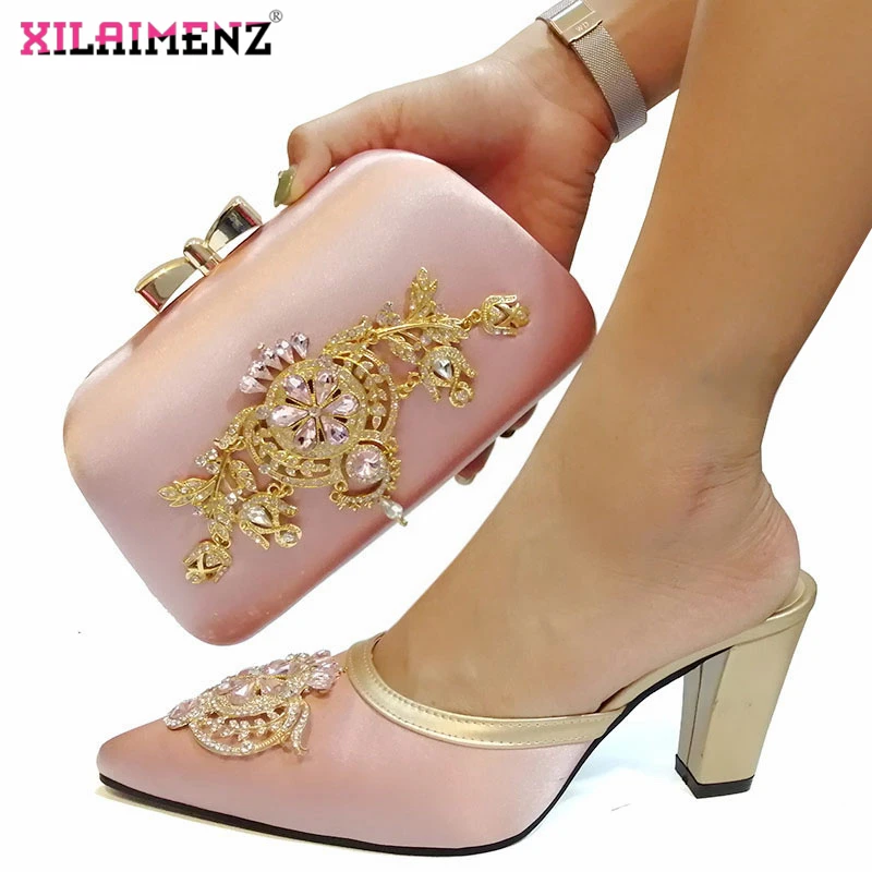 Женские туфли на высоком каблуке набор из туфель и сумочки с острым носком