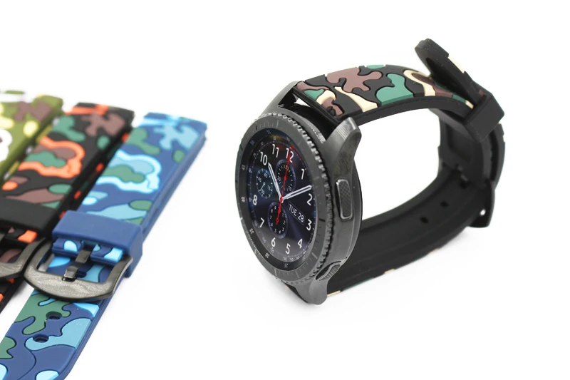 Ремешок URVOI для samsung gear S3 R760 R770 ремешок на запястье камуфляж силиконовый с застежкой камуфляж армейский дизайн замена 22 мм Замена