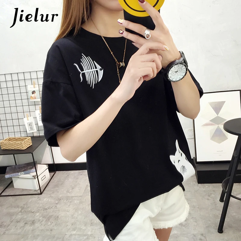 Футболка Jielur женская белая и черная с вышивкой рыбок кошек летняя 2020 | Женская