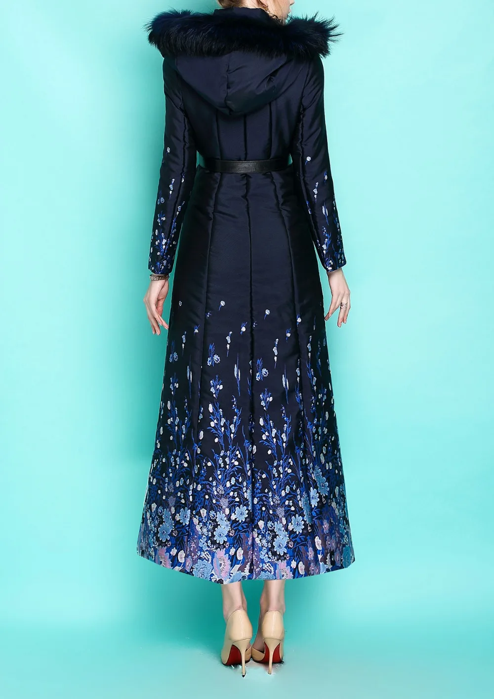 Женские Толстые парки из Добби с цветочным принтом зимняя куртка 2018 х-длинное