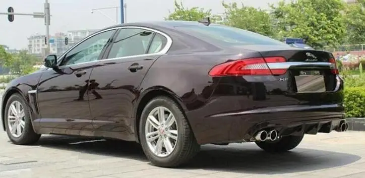 Карбоновый задний бампер для губ Автомобильный диффузор подходит Jaguar XF 2009 2010 2011