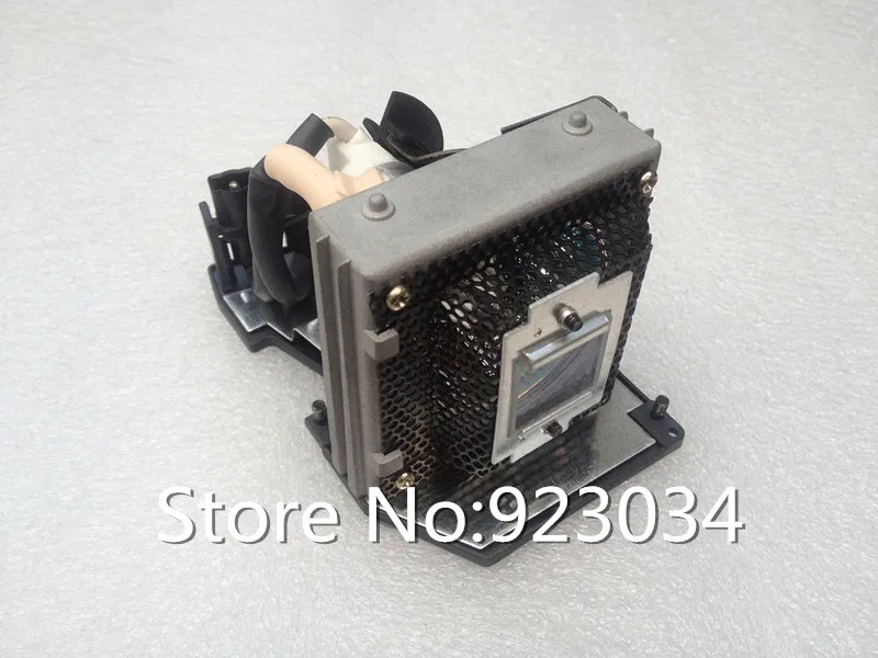

BL-FP200B / SP.81R01G.001 for OPTOMA DV10 MOVIETME Original lamp with housing Free shipping