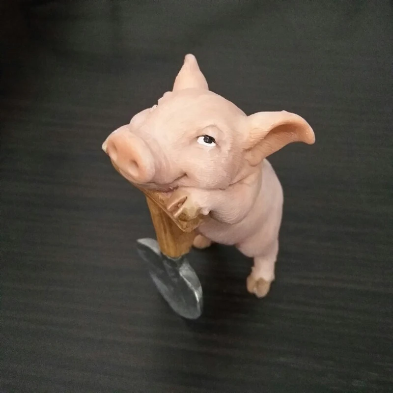 

Mini Resin Pig Created Christmas Toy New Year Birthday Gift Doll Decorative Pig