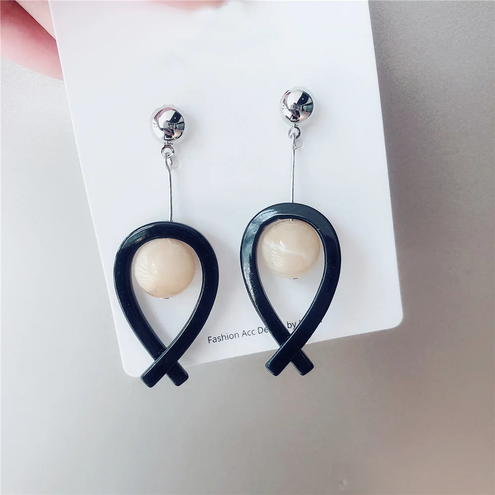 Корейский стиль Винтаж элегантность черный крест акрил бежевый бисер Длинные