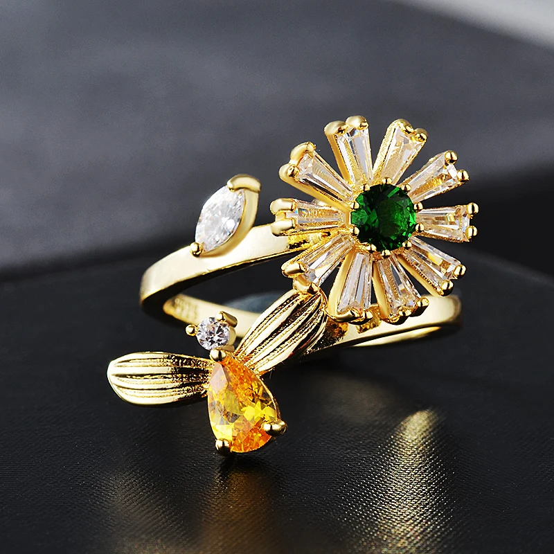 

New fashion Romantic jewelry zircon Golden flowers ring personalized rotating ring wedding for woman party gift J02825