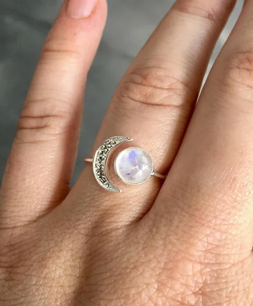 

Wholesale Moonstone Silver Plated Rings Size 6 7 8 9 10 Fashion Popular New Jewelry For Women Vintage Retro Moon&Sun Rings