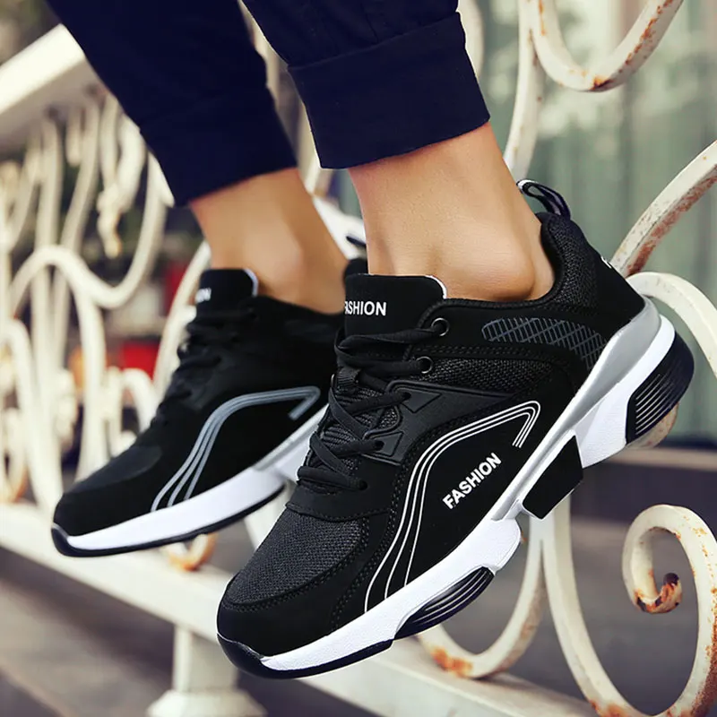 Мужские легкие кроссовки на плоской подошве сетчатые дышащие для прогулок