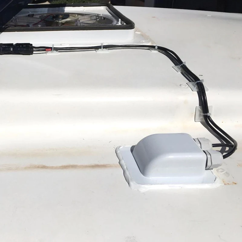 Кабельный ввод для крыши 2 солнечной спутниковой антенны Aircon моторный дом