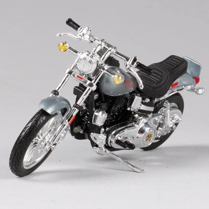 Maisto 1:18 H D изысканный металл мотоцикл литье под давлением 1977 fxs низкий наездник