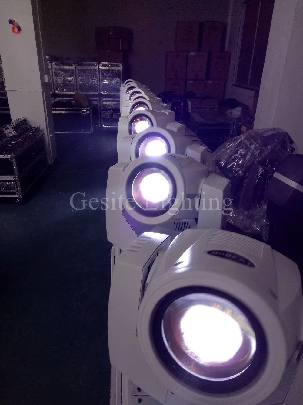 Высококачественный 2 шт./лот beam 7r 230 Вт движущаяся головка dmx512 dj диско sharpy