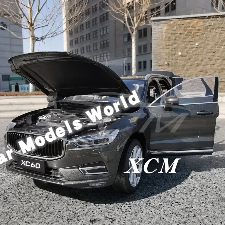 Литая модель автомобиля для XC60 Deluxe Edition 1:18+ маленький подарок