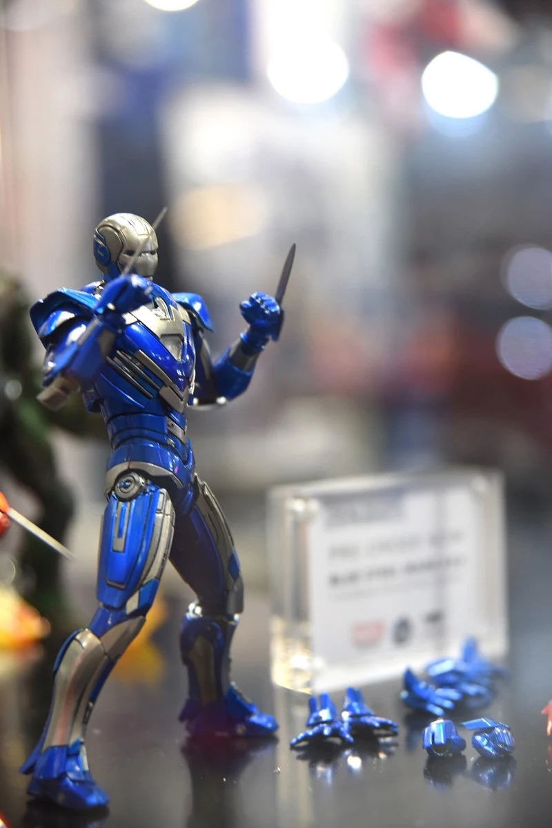 1/12 распродажа 15,3 см Железный человек Comicave Studio 1/12 металлический Железный человек MK33 Тип Центурион фигурка модель светильник игрушки