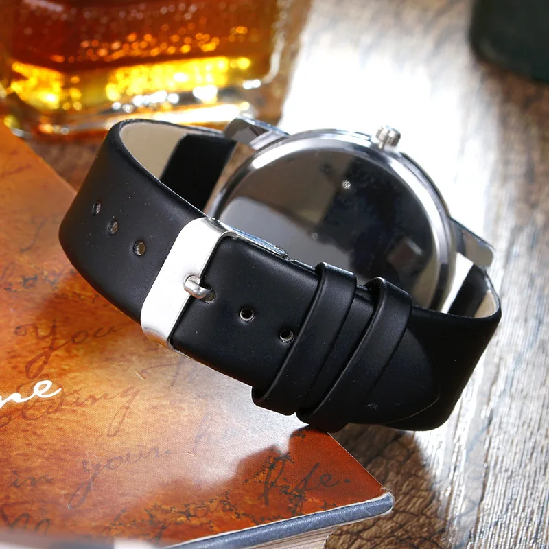 

Relogios Hot Sale High quality Geneva Lovers quartz watch Black Leather Straps Black white Dial Unisex Sport Watch Zegarki