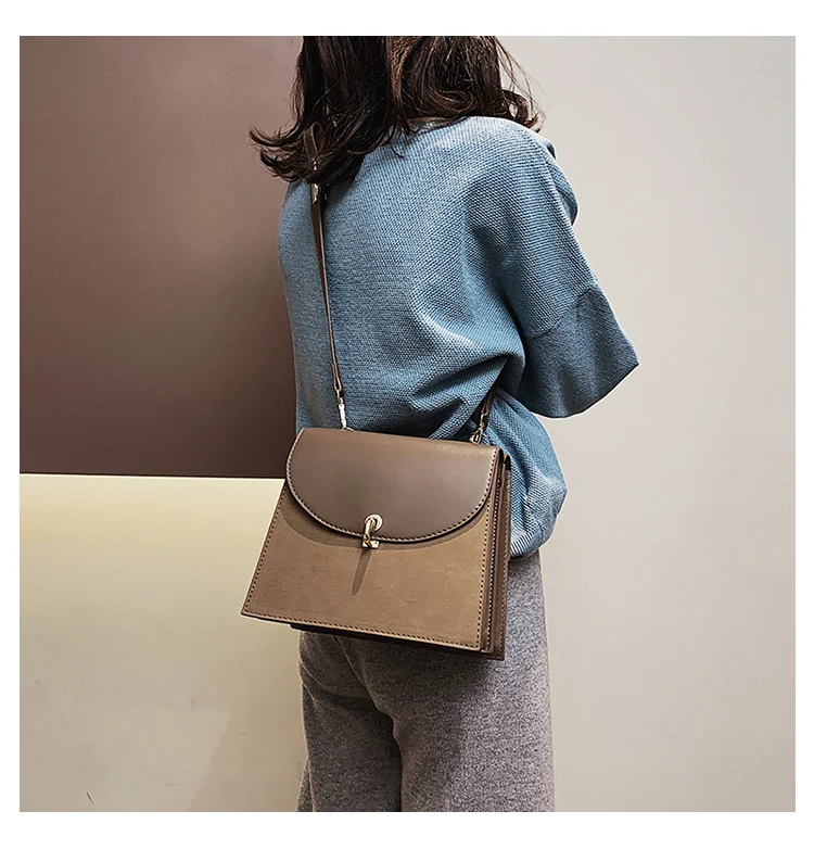 Модная женская квадратная сумка новая качественная дизайнерская из