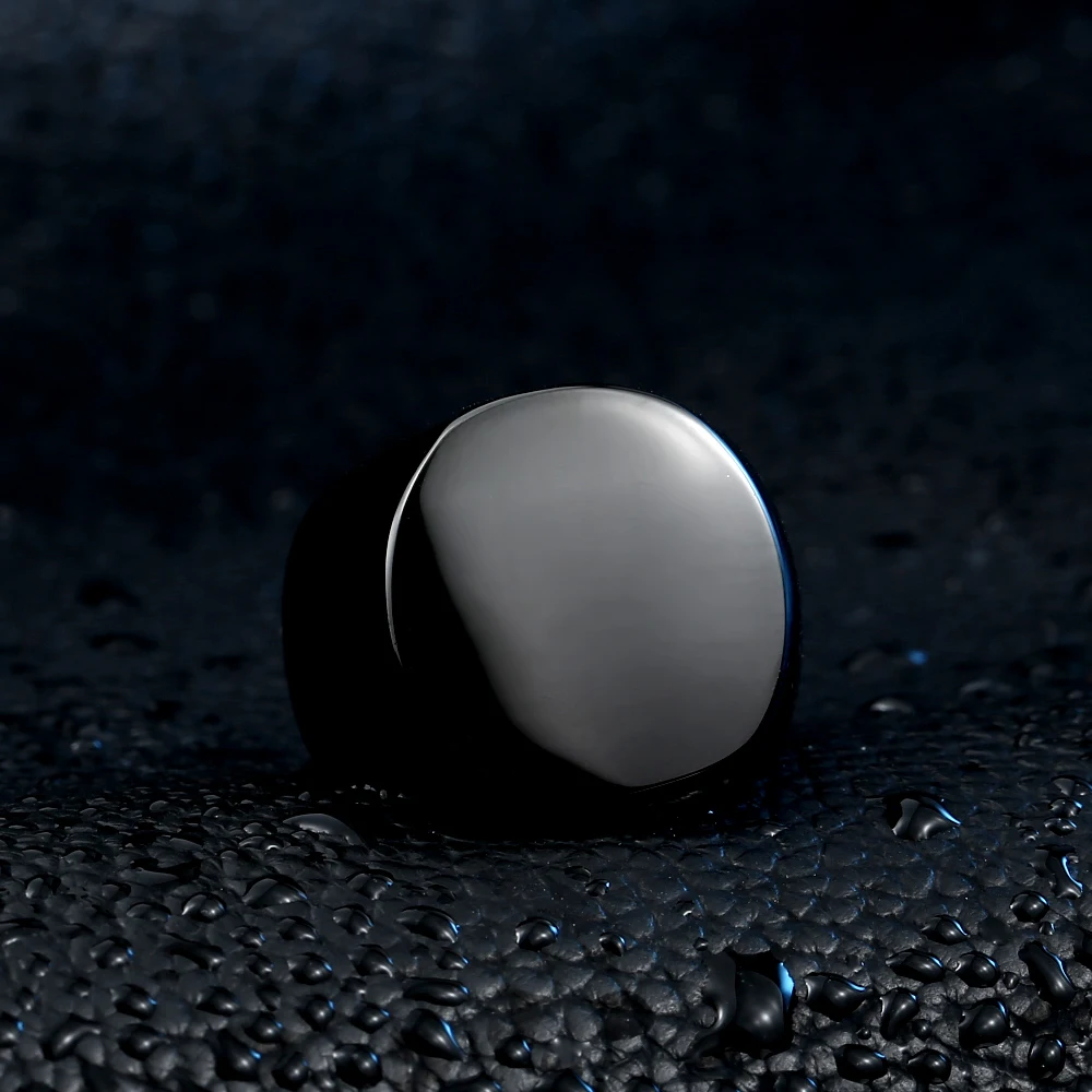 Кольцо для мужчин из полированной 316L нержавеющей стали "High Roundness" с твердым печатным орнаментом в стиле байкера.