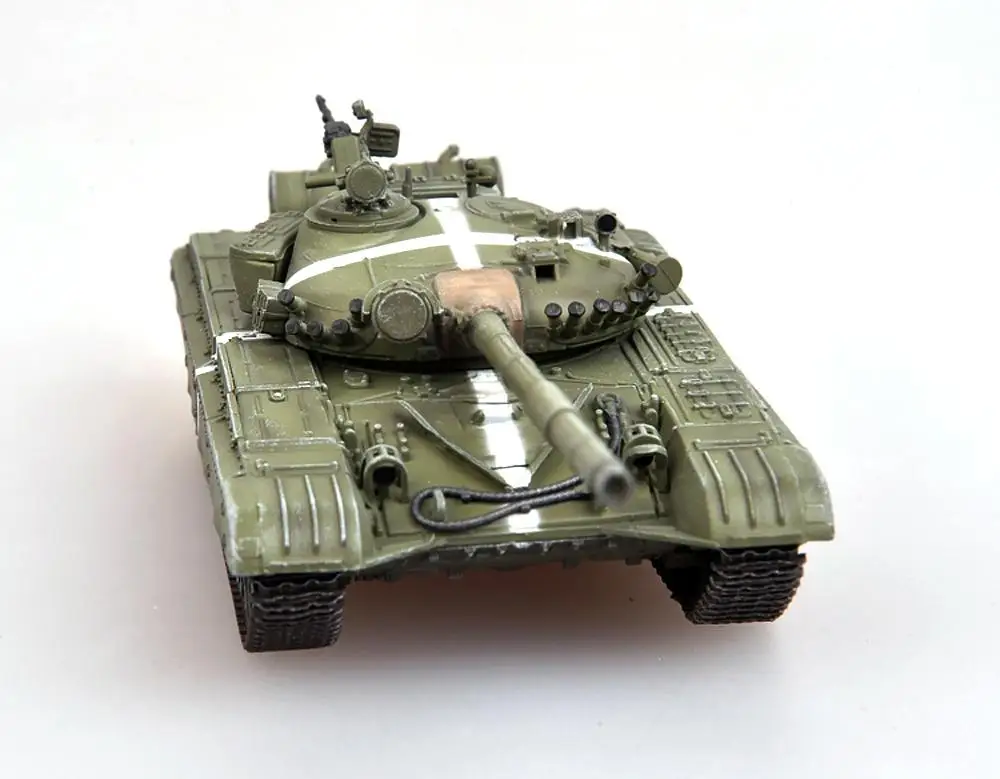Советская армейская T-72A 1: 72 Готовая модель танка без литья под давлением |