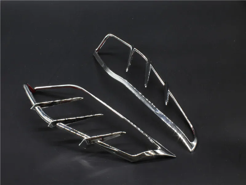 

Chrome Mid-Frame Air Deflector Accents Decorative Edge For Harley Street Glide Special FLHXS 2014-2015 Road Glide FLTR 2009