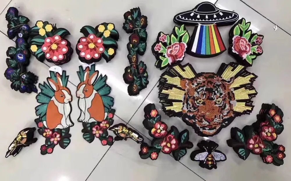 1 пара цветочных вышитых аппликационных патчей с кроликом для одежды железные