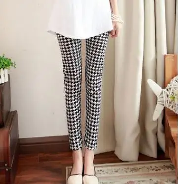 Женские узкие леггинсы в шахматную клетку весна лето|Легинсы| |