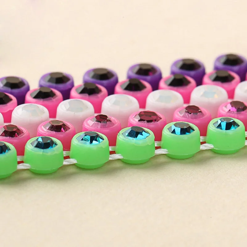 

Taidian Beading Supplier Plastic Rhinestone Banding SS8 Crystal Cup Rhinestone 10 Yards