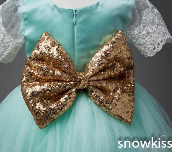 Шикарные кружевные платья для девочек с золотым бантом мятно-зеленого цвета