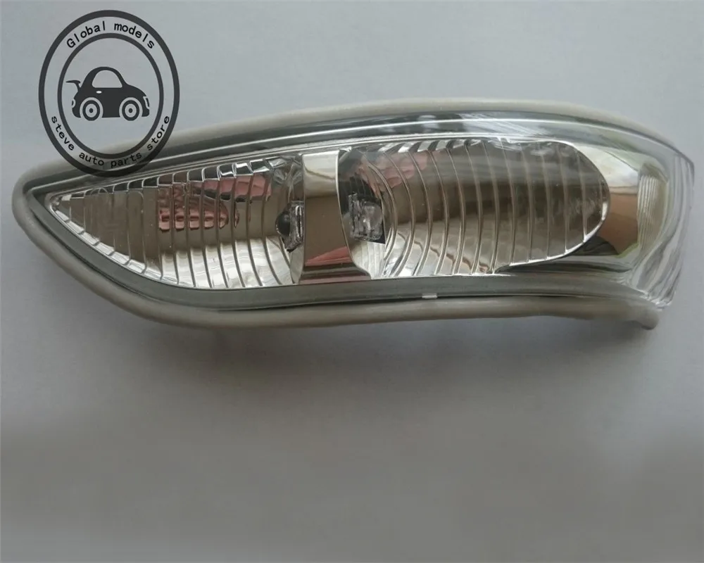 

Door Mirror Turn Signal Light for Mercedes Benz A150 A160 A170 A180 A200 A220 A250 A45 B150 B160 B170 B180 B200 B220 B250
