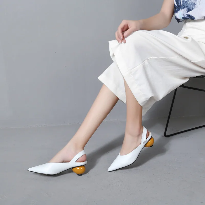 Туфли-лодочки женские на липучке с острым носком и V-образным вырезом | Обувь