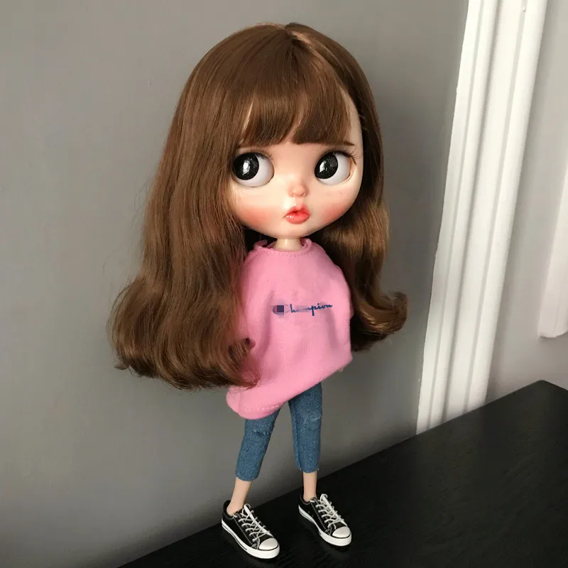 Tshirt jean E 2 шт./компл. Blyth кукольные одежда комплект детской одежды, футболка+ джинсы, комплект для 1/6 куклы, Blyth Одежда Аксессуары для куклы Pullip Озон ob24 ob27 наряды - Color: Tshirt jean E