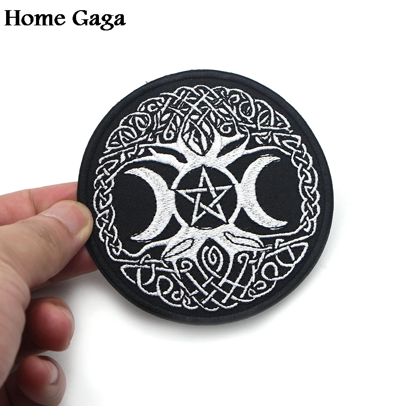

Homegaga Triple Moon Goddess Embroidered Iron on Patches para DIY Clothes wallet bag shoes badges Sticker D0792