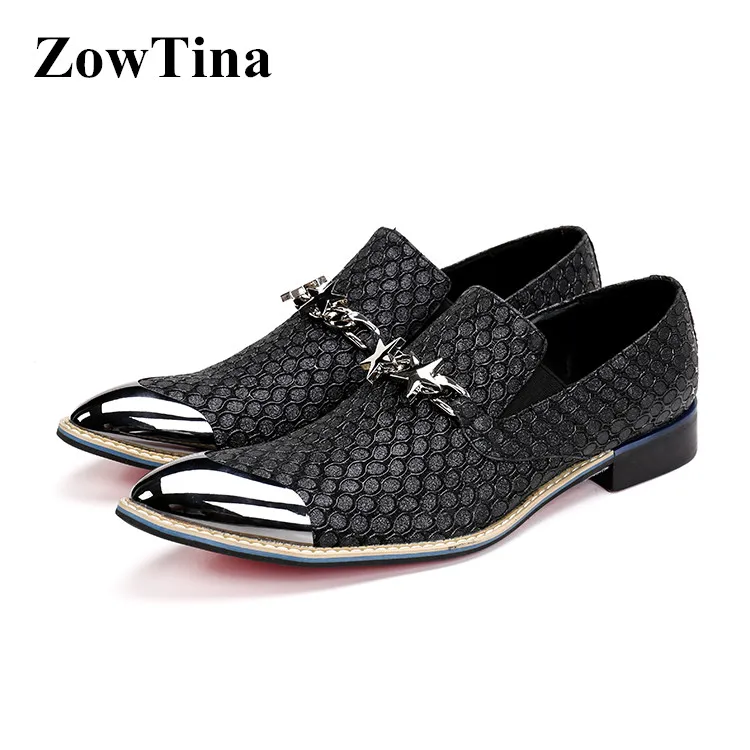 

Black Leather Men Oxford Shoes Pointed Toe Formal Dress Flats Shoes Man Fashion Rivets Zapatos Homre Slip On Business Moccasins