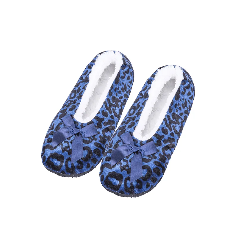 Новые женские леопардовые домашние тапочки Нескользящие мягкие теплые плюшевые
