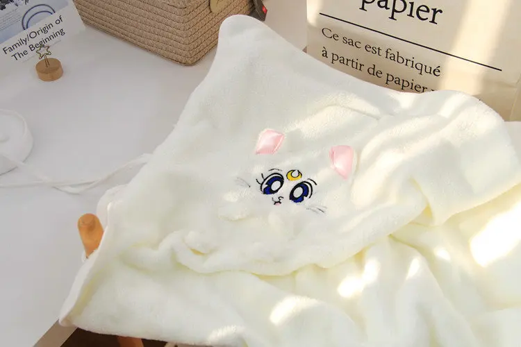 Sailor Moon Luna/мягкое плюшевое одеяло с рисунком кота из мультфильма Kawaii в виде животного, собаки, красоты, креативное, офисное, кондиционер, одеяло для обеда, детское одеяло