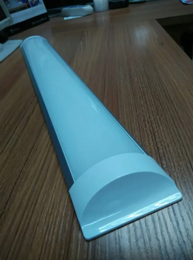 Бесплатная доставка новое поступление светодиодные лампы трубки 60 см 18 Вт