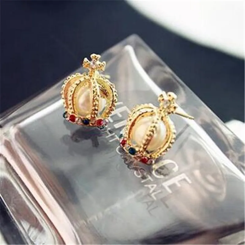 Большие серьги гвоздики в стиле ретро с имитацией жемчуга виде короны CED315|stud