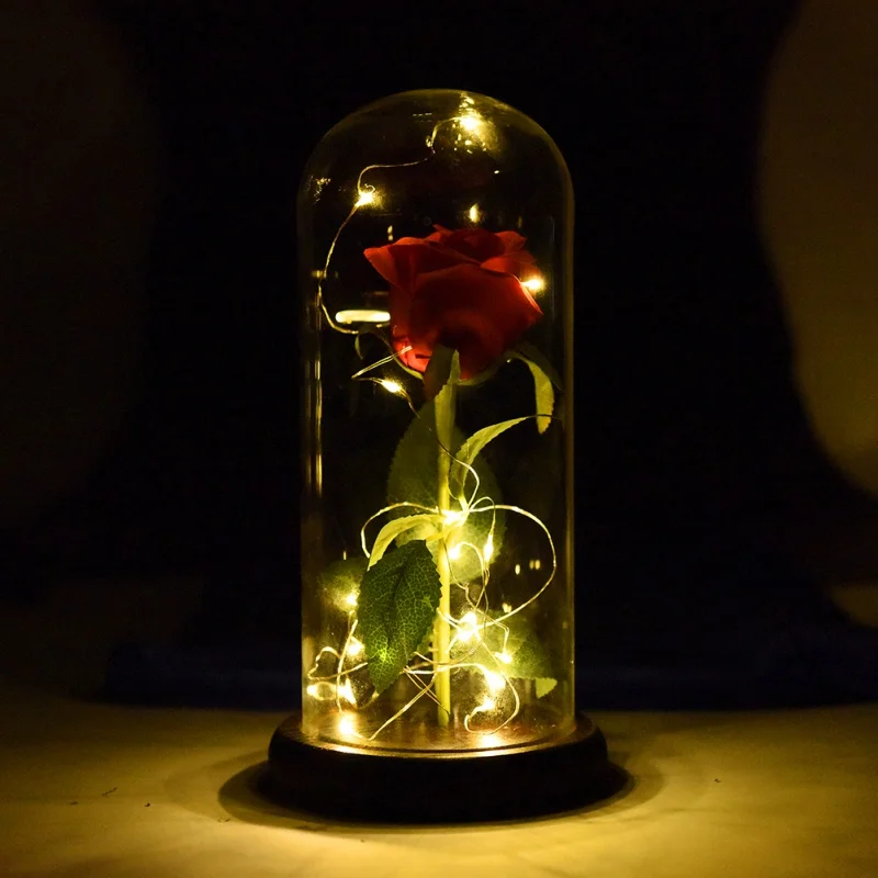 Красота и с рисунком из мультфильма Красавица Чудовище в виде красных роз Стекло