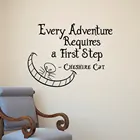 Наклейки на стену Алиса в стране чудес котики каждое приключение требует первого шага виниловая наклейка на стену художественный Декор