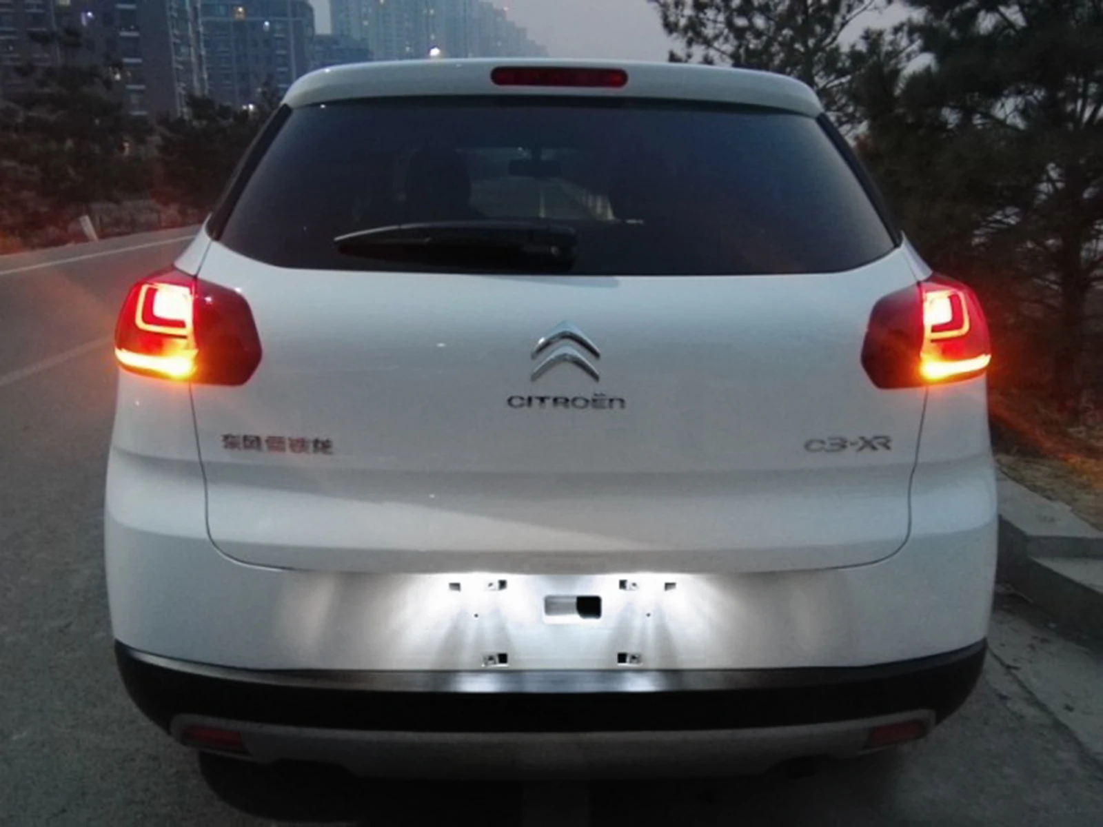 ANGRONG 2X светодиодная белая лампа для номерного знака лимонного цвета C3 C4 C5 BERLINGO SAXO