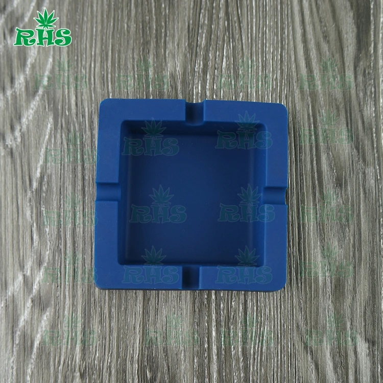 Новые продукты 2017 г. маленькая квадратная силиконовая портативная пепельница