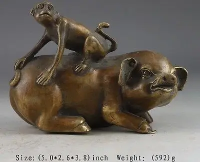 

Old BRASS VINTAGE HANDWORK HAMMERED PIG MONKEY STATUE SUPERB COLLECTIBLES tools wedding Decoration Brass