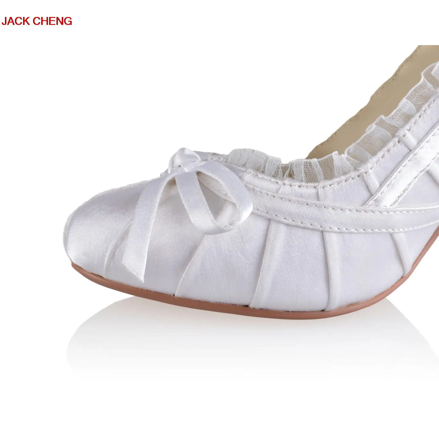 

Luxury White Flower Ballroom Dance Shoes High Heels 2018 New Sandals For Women High Heels Elegant Wedding Bridal Shoes