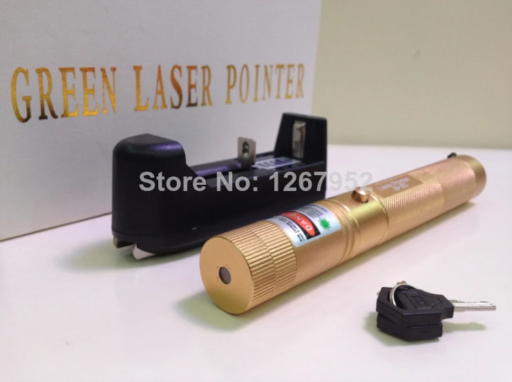 SJ98-2015-new-cost price 10000mw 532nm high powere Focusable SDLaser 303 2in1 green laser pointer with charger battery burning M |