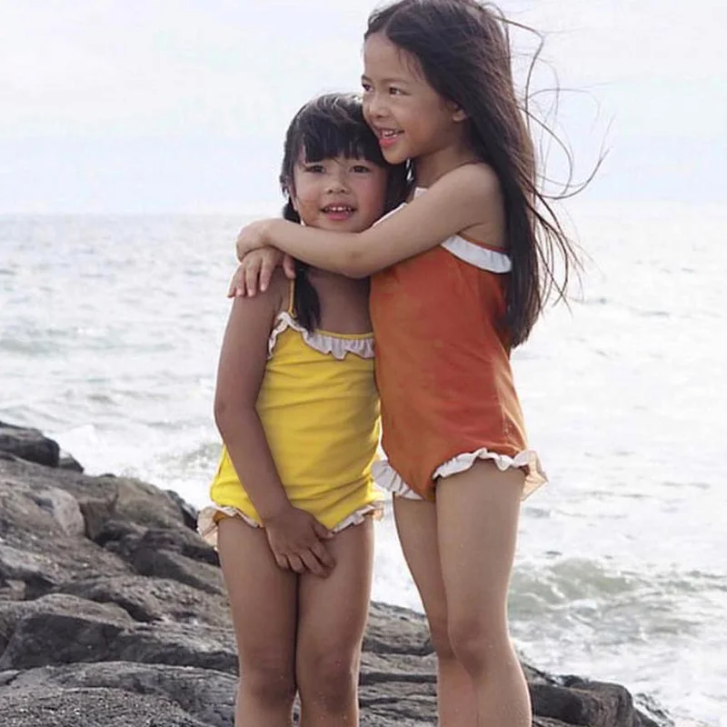 Купальник для девочек 2019 однотонный слитный купальник с оборками детский